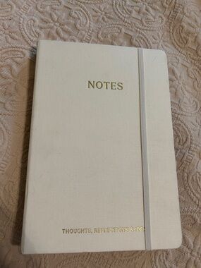 NWOT ZITCO Hardcover Journal with Elastic Closure